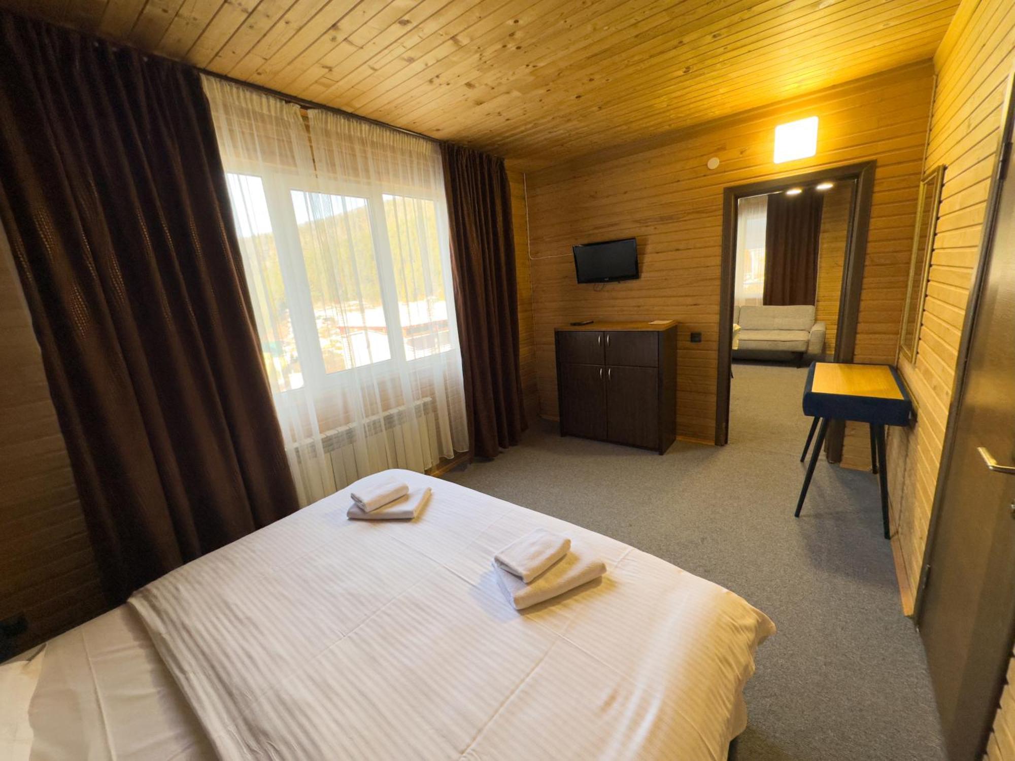 Wellland Hotel Jaremcze Zewnętrze zdjęcie